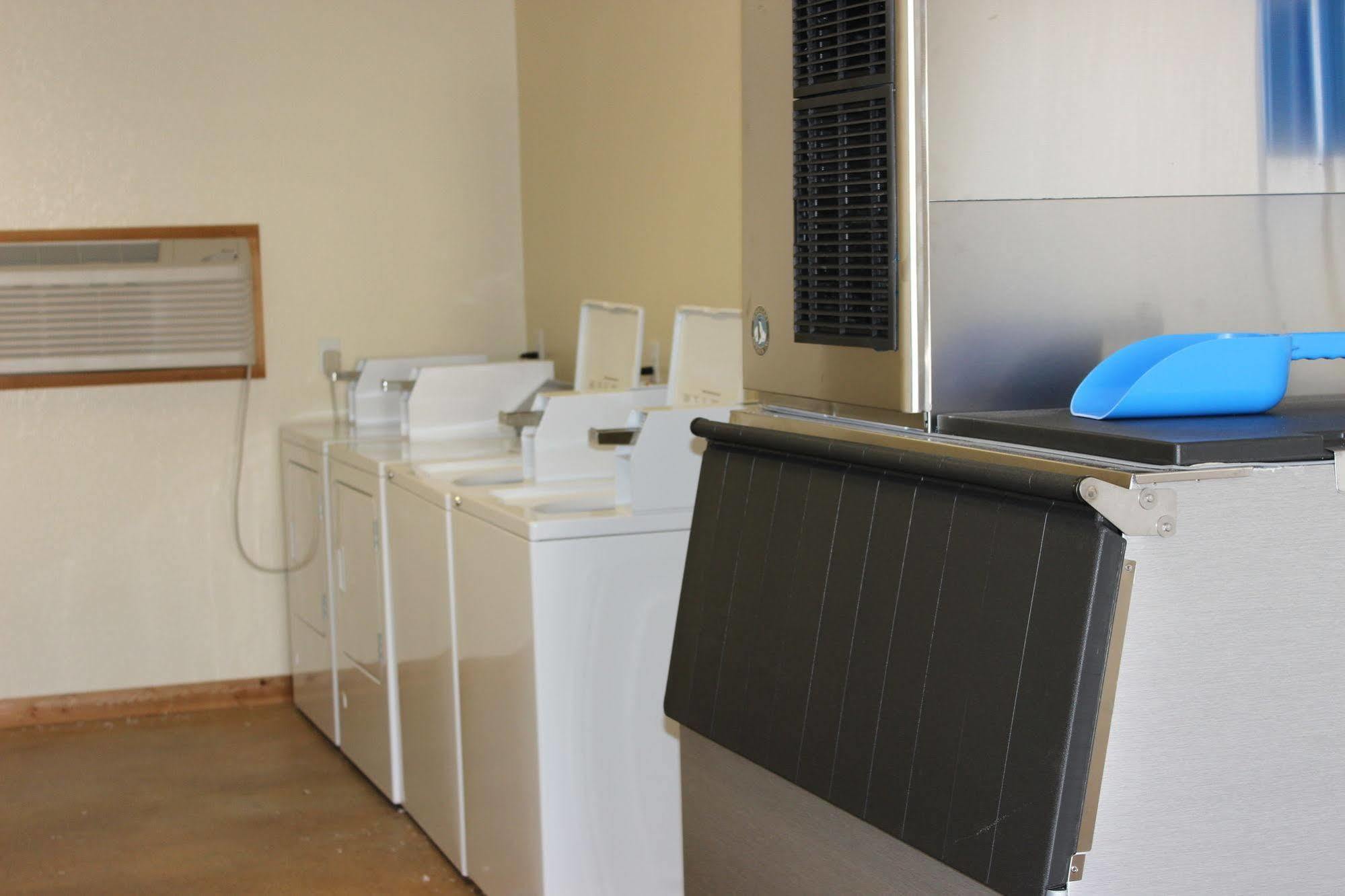 4K Lodges Poth Bagian luar foto