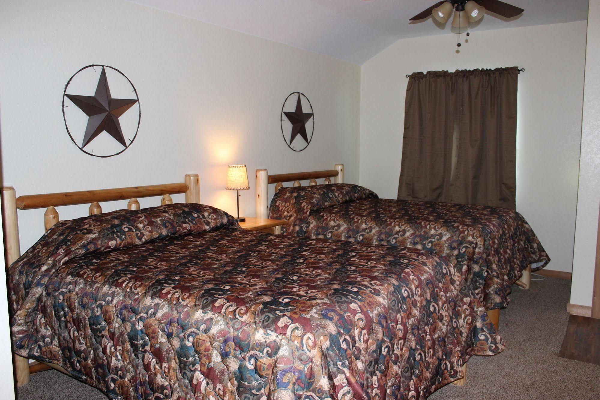 4K Lodges Poth Bagian luar foto